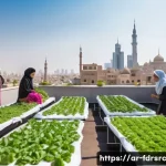 Home 19 도시 식량 정의를 위한 민관 협력 모델 - A vibrant urban rooftop garden in a Middle Eastern city, showcasing diverse community members of var...